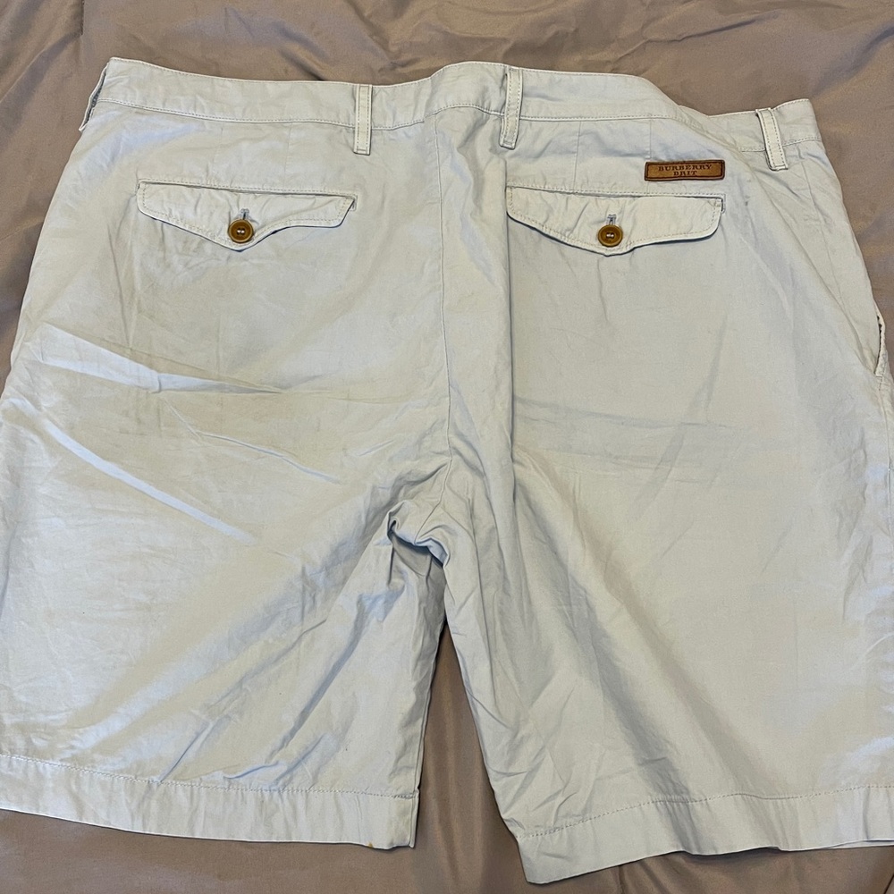 Burberry short